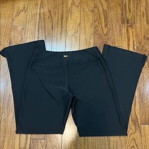 Lucy Athletic Flared Pants